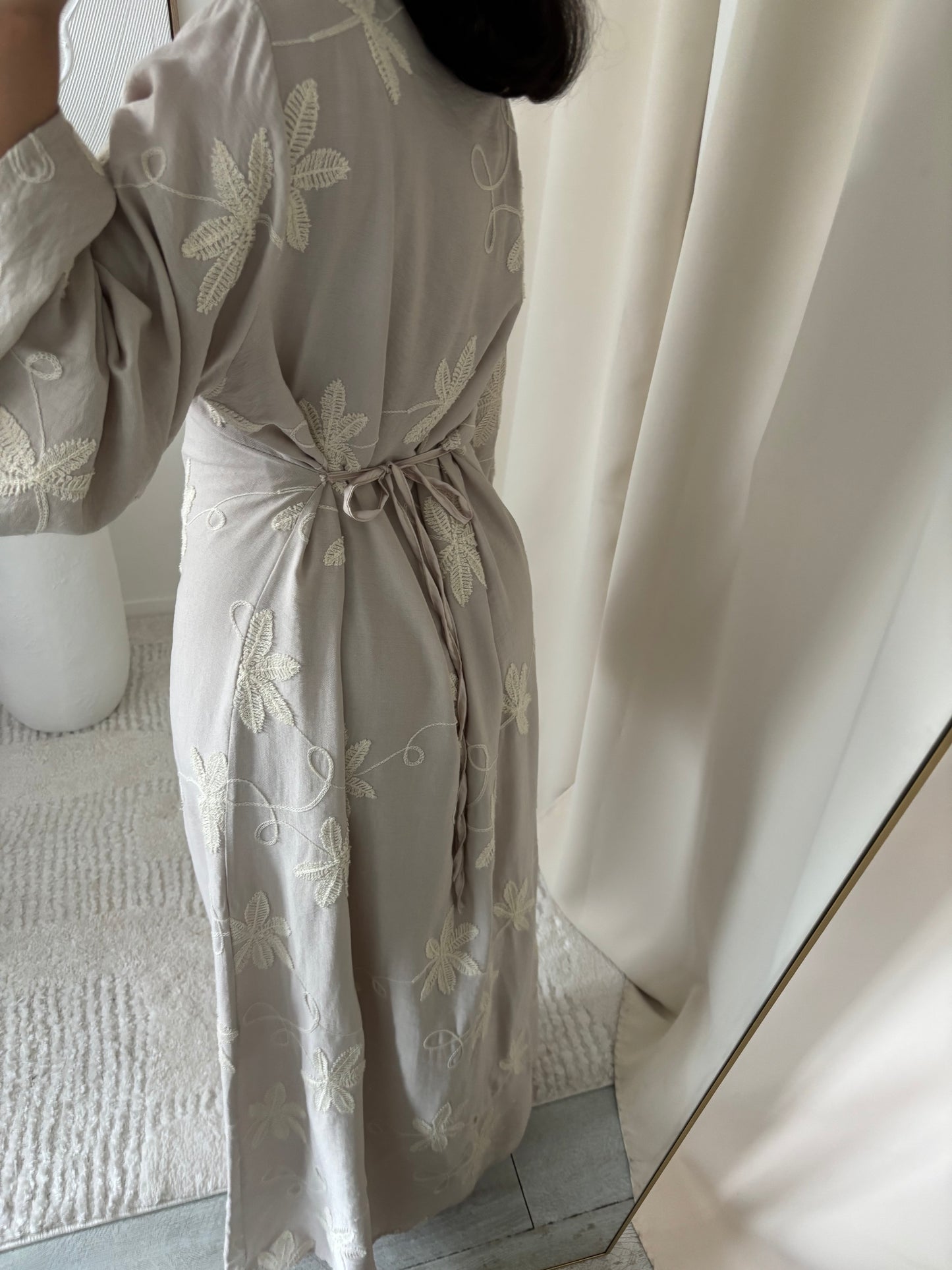 Robe Flora