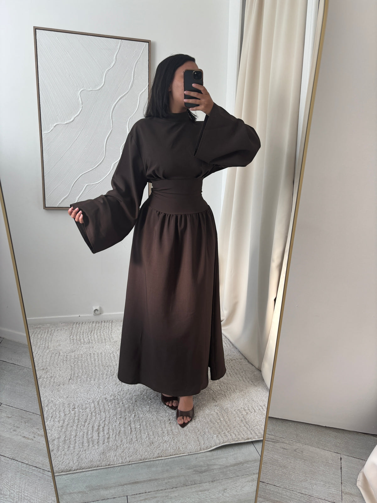 Robe Lydia